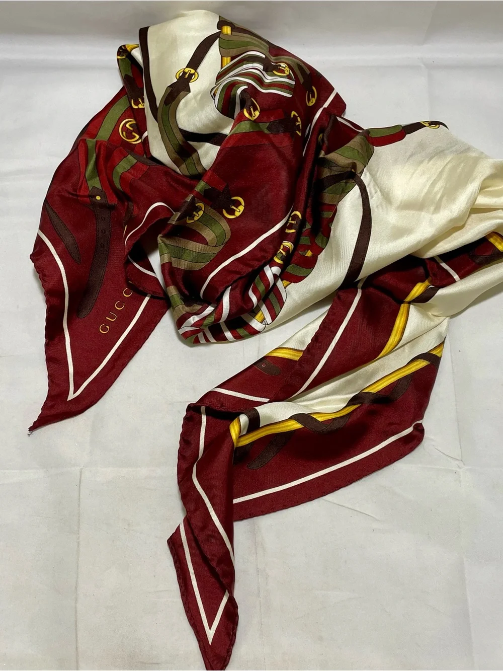Gucci Belt & Horsebit Print Silk Scarf ✨ VINTAGE✨